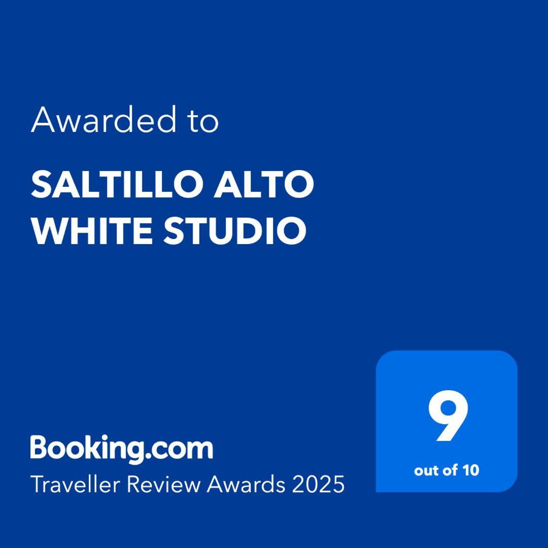 Апартаменты Saltillo Alto White Studio Торремолинос Экстерьер фото